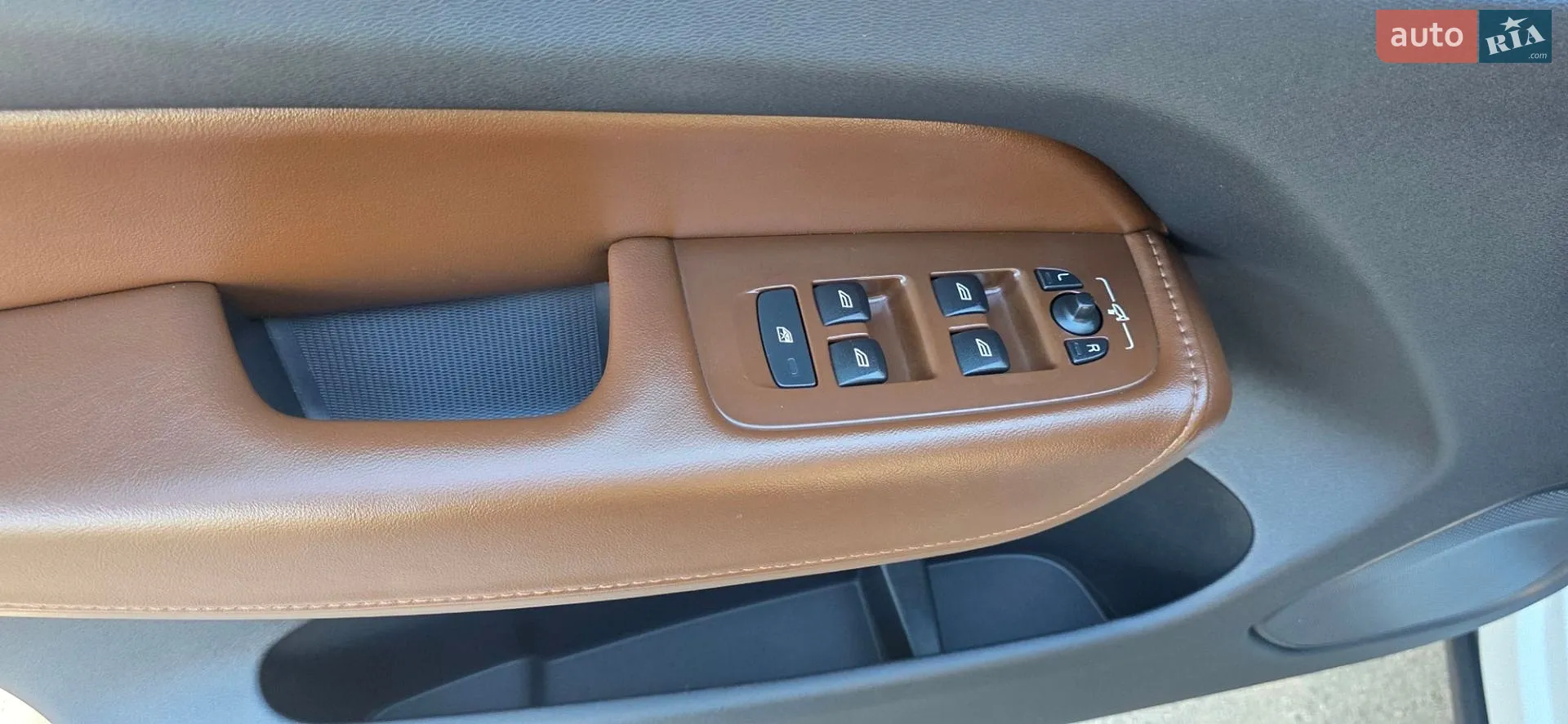 2018 Volvo XC60 - мініатюра 20