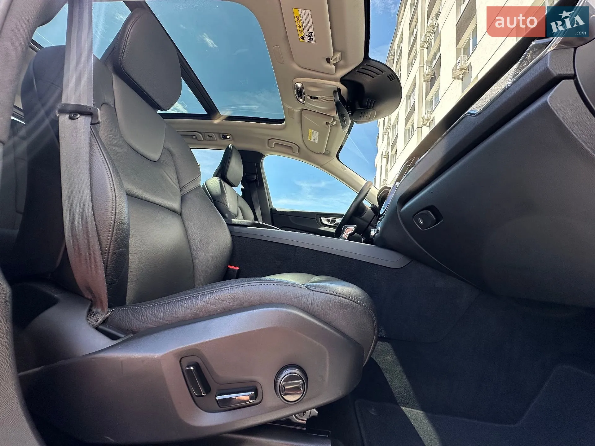 2020 Volvo XC60 - мініатюра 11
