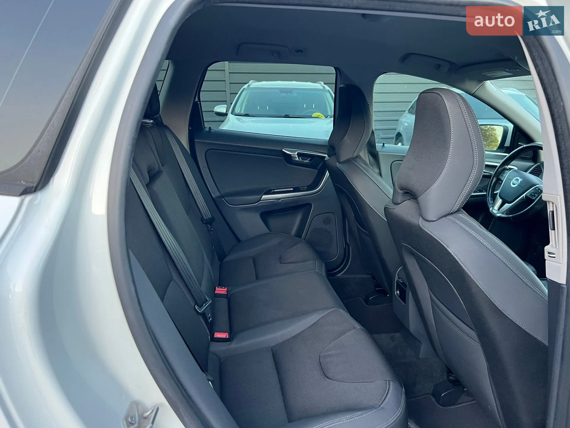 2015 Volvo XC60 - мініатюра 28