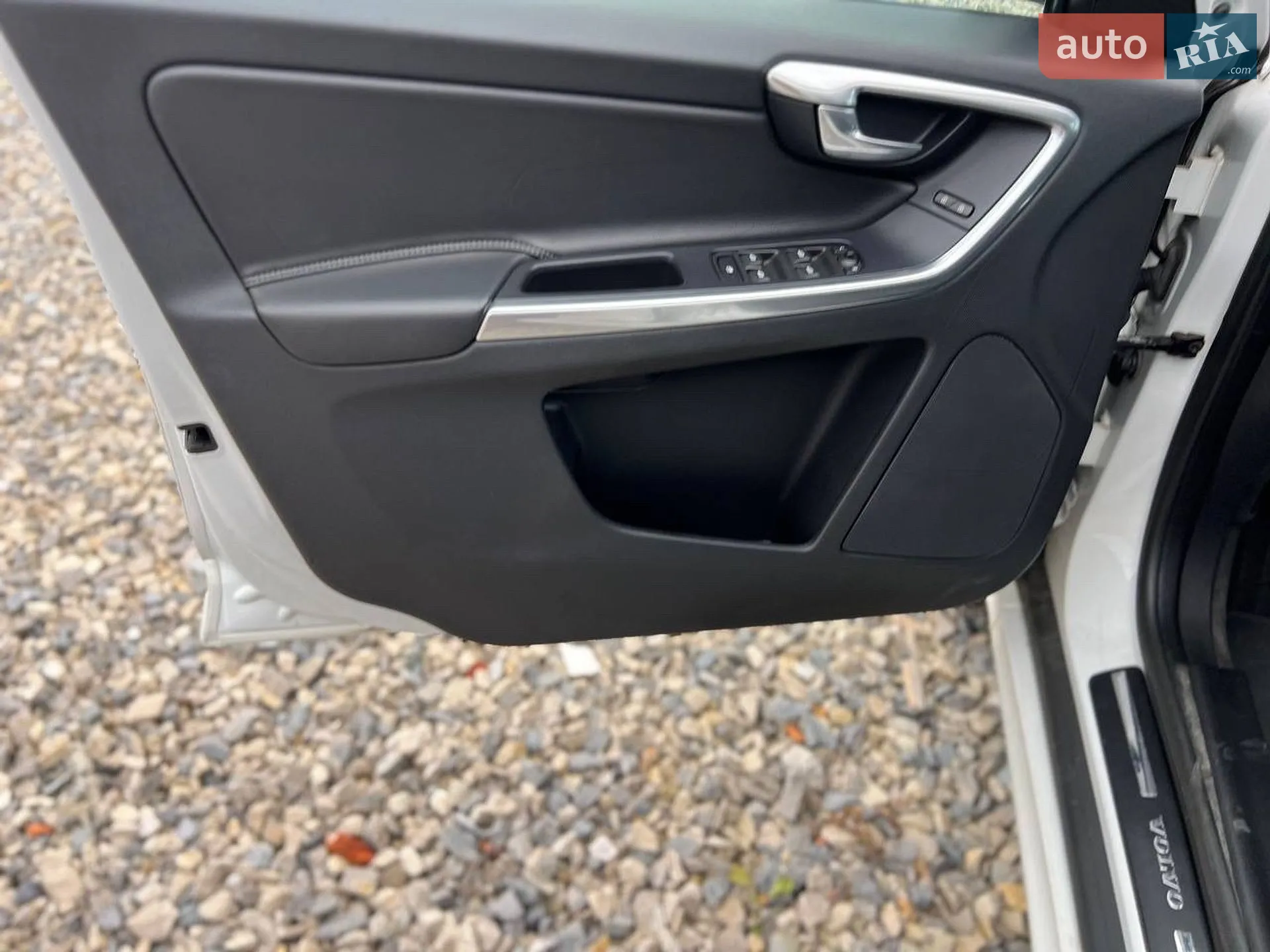 2016 Volvo XC60 - мініатюра 18