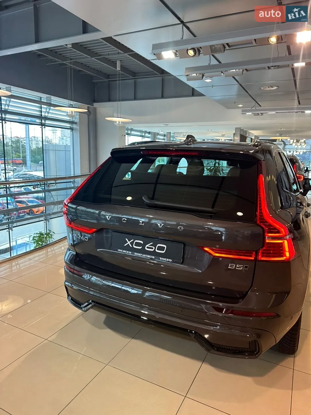 2024 Volvo XC60 - мініатюра 14