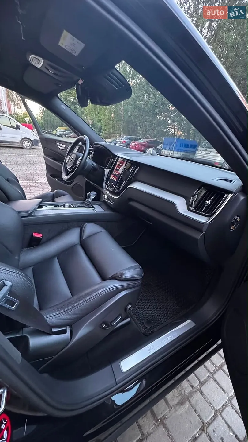 2017 Volvo XC60 - мініатюра 26