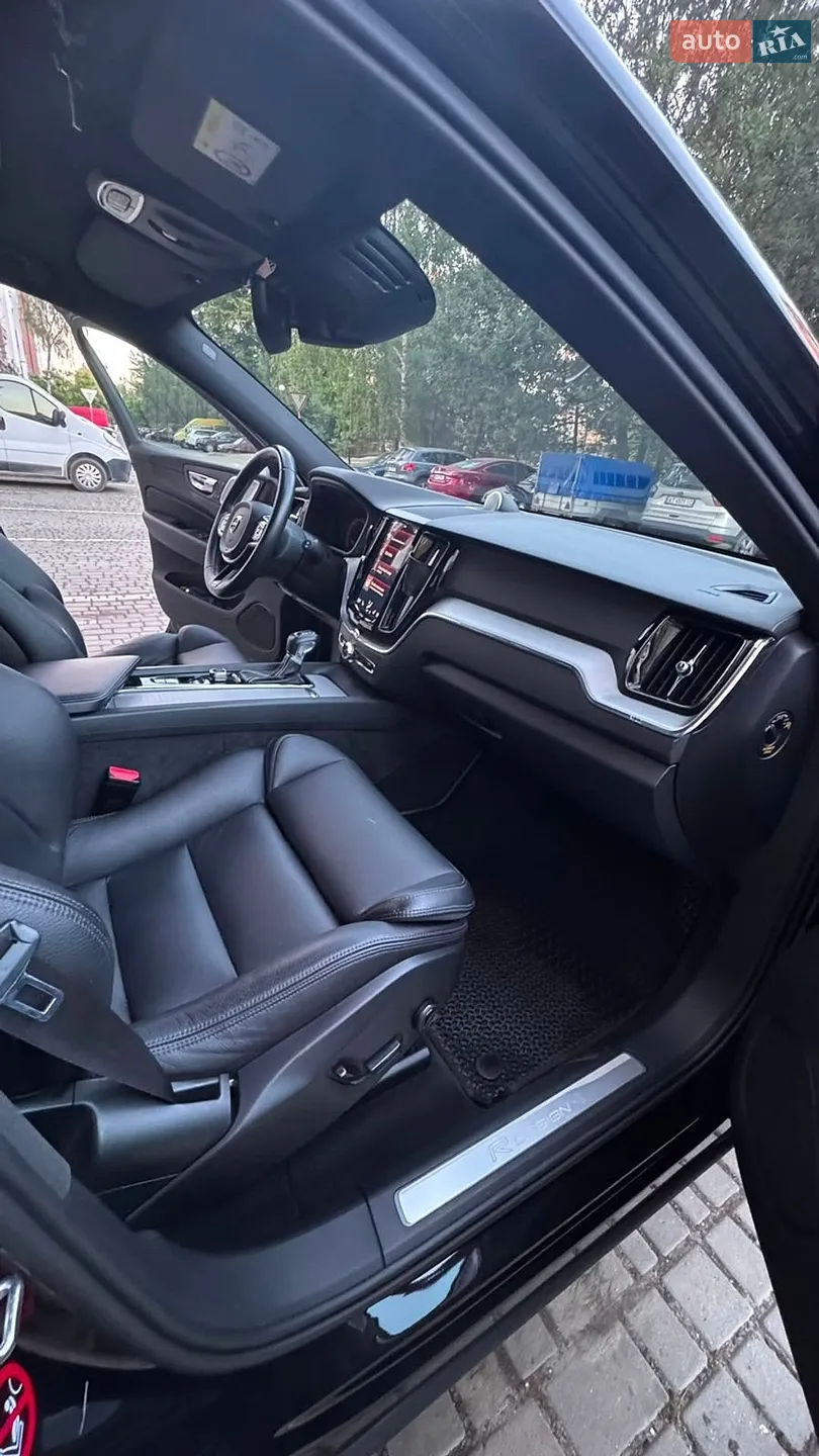 2017 Volvo XC60 - мініатюра 43