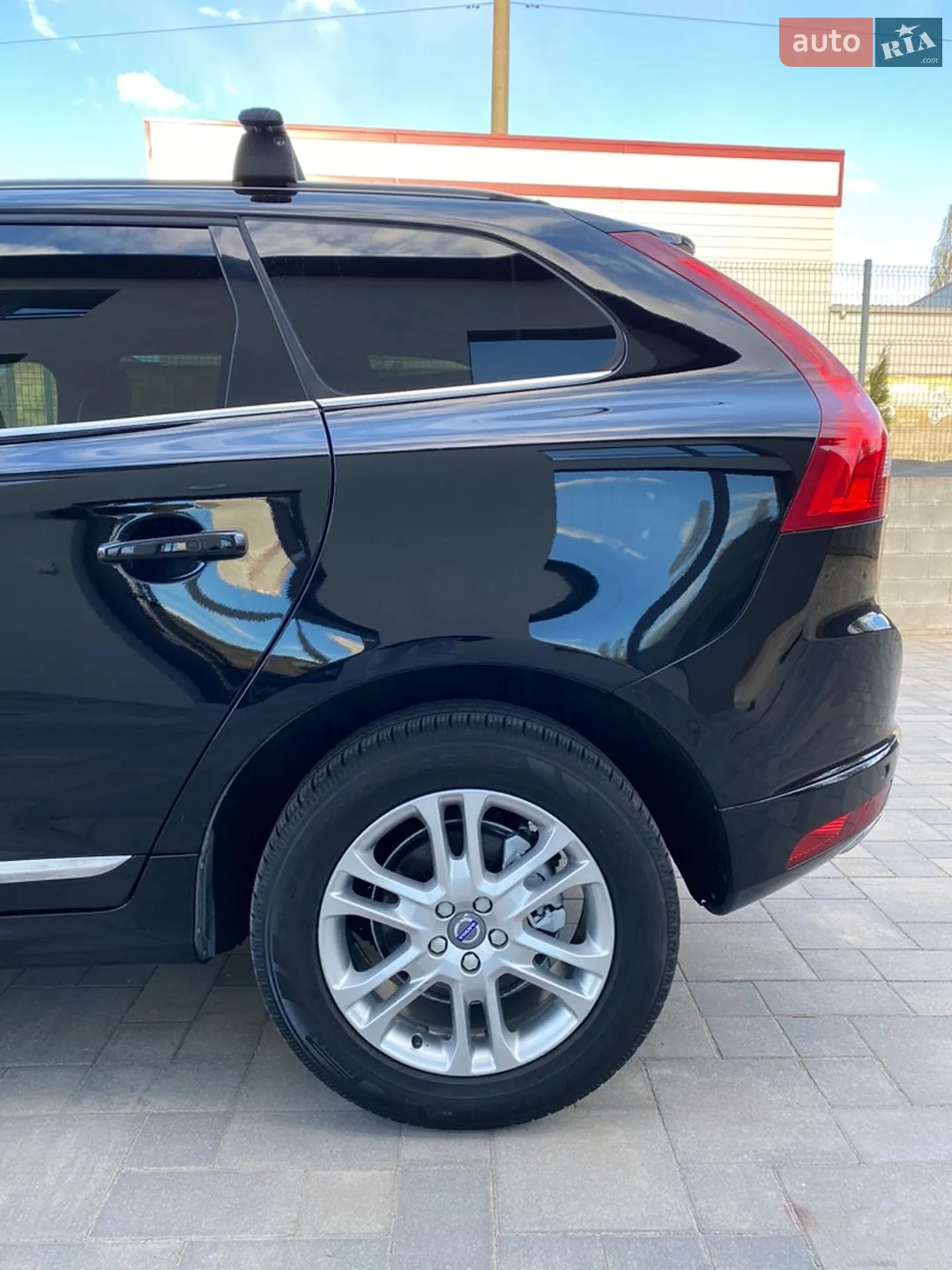 2015 Volvo XC60 - мініатюра 12