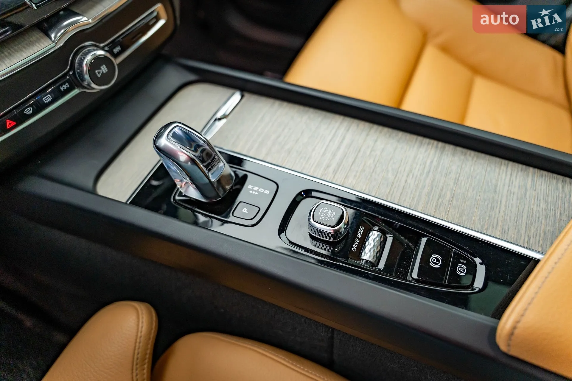 2019 Volvo XC60 - мініатюра 23