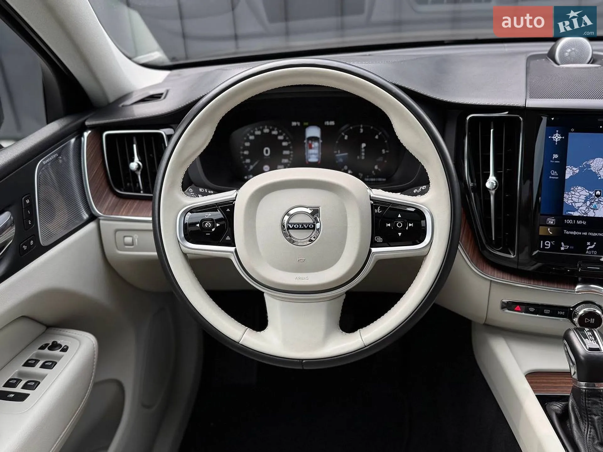 2018 Volvo XC60 - мініатюра 29