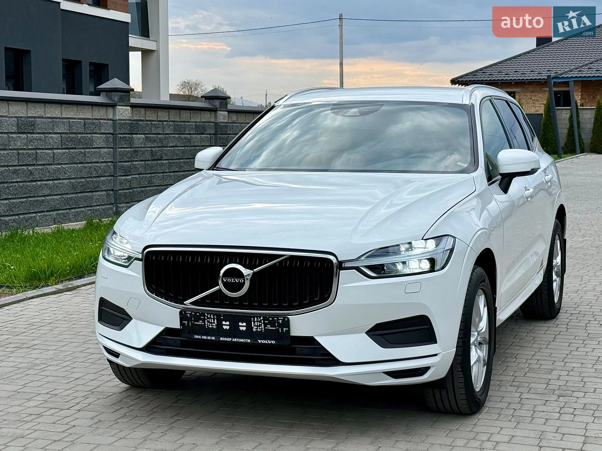 2019 Volvo XC60 - мініатюра 2