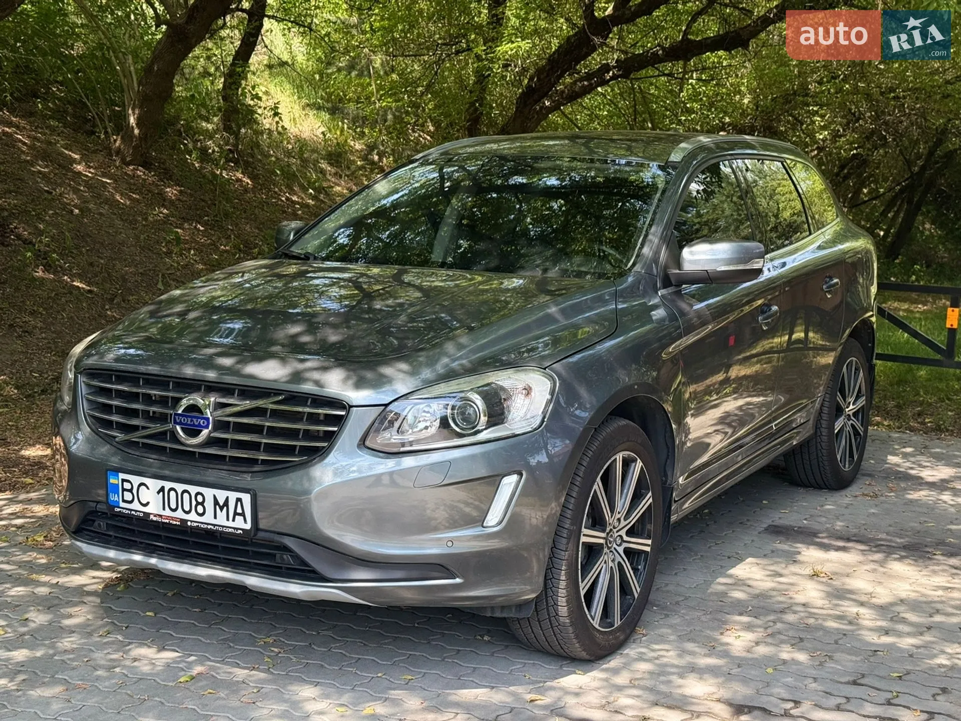 2017 Volvo XC60 - мініатюра 2