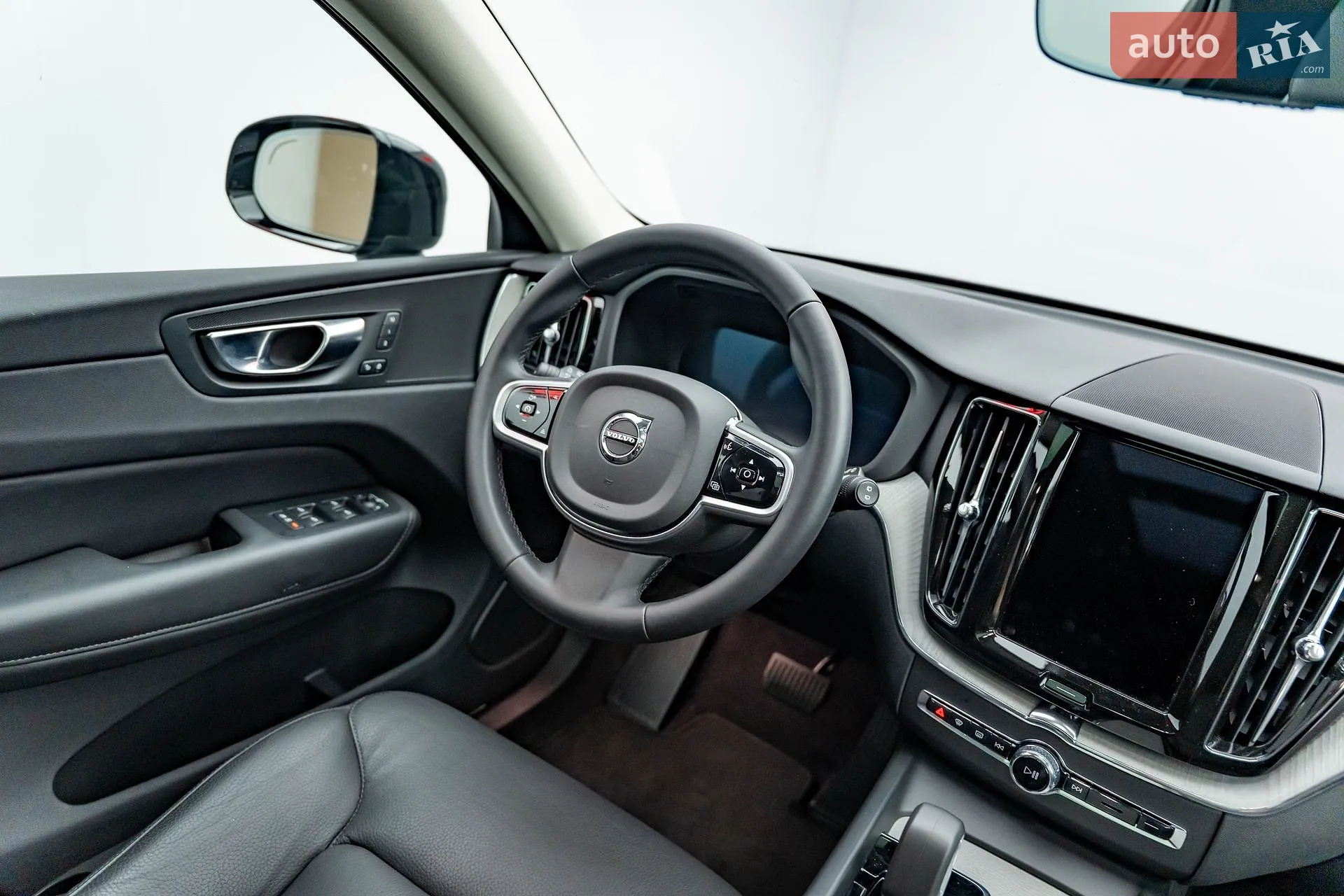 2025 Volvo XC60 - мініатюра 15