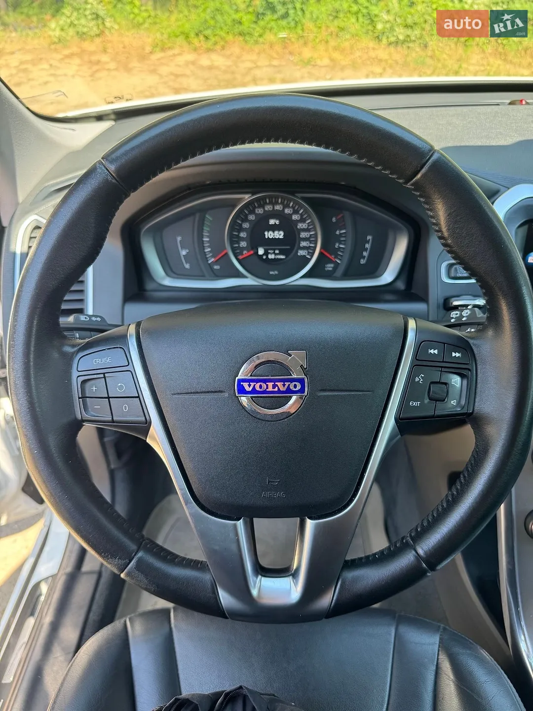 2017 Volvo XC60 - мініатюра 17