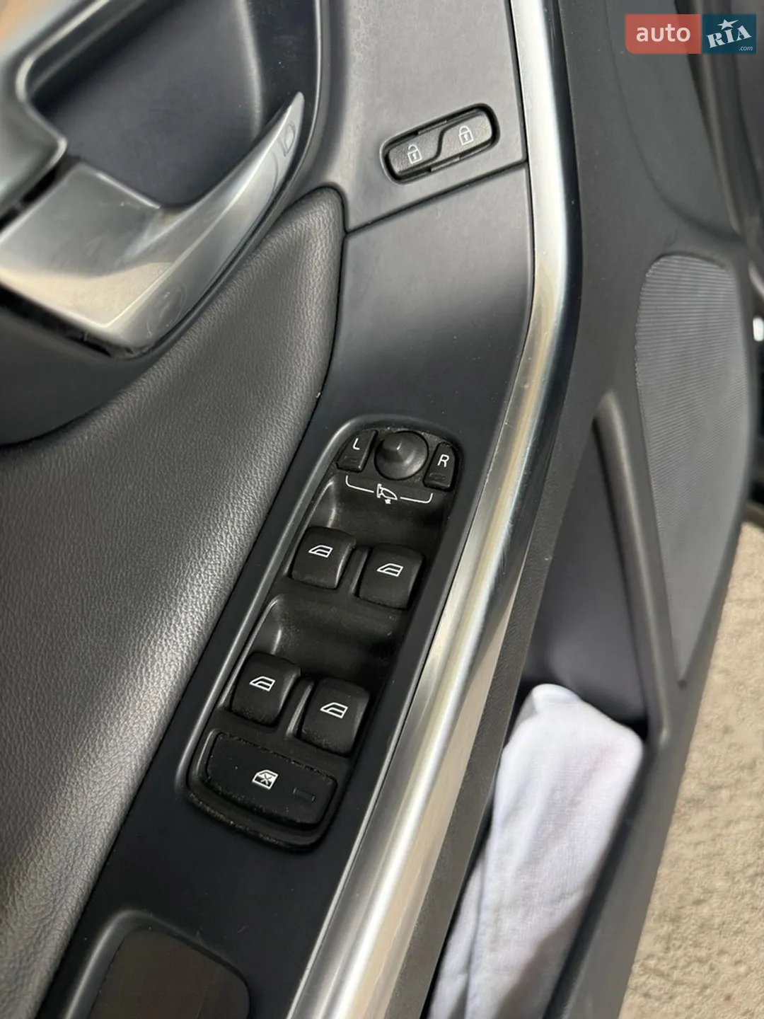 2016 Volvo XC60 - мініатюра 32