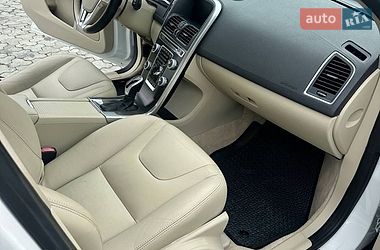Внедорожник / Кроссовер Volvo XC60 2015 в Дубно фото 17 Внедорожник / Кроссовер Volvo XC60 2015 в Дубно