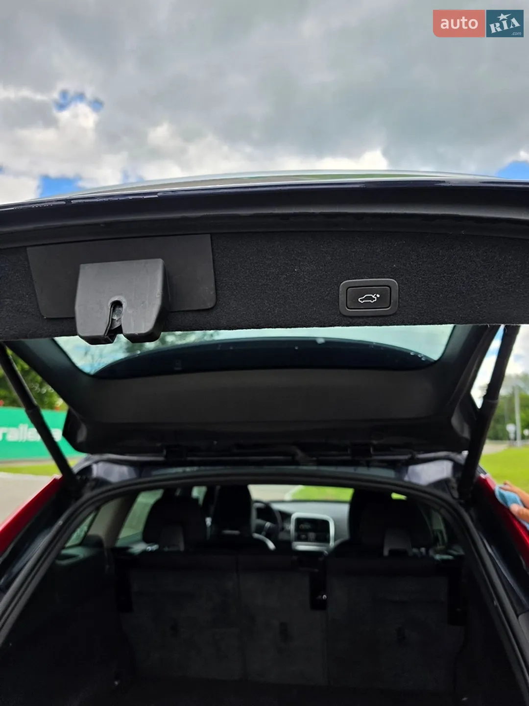 2017 Volvo XC60 - мініатюра 2