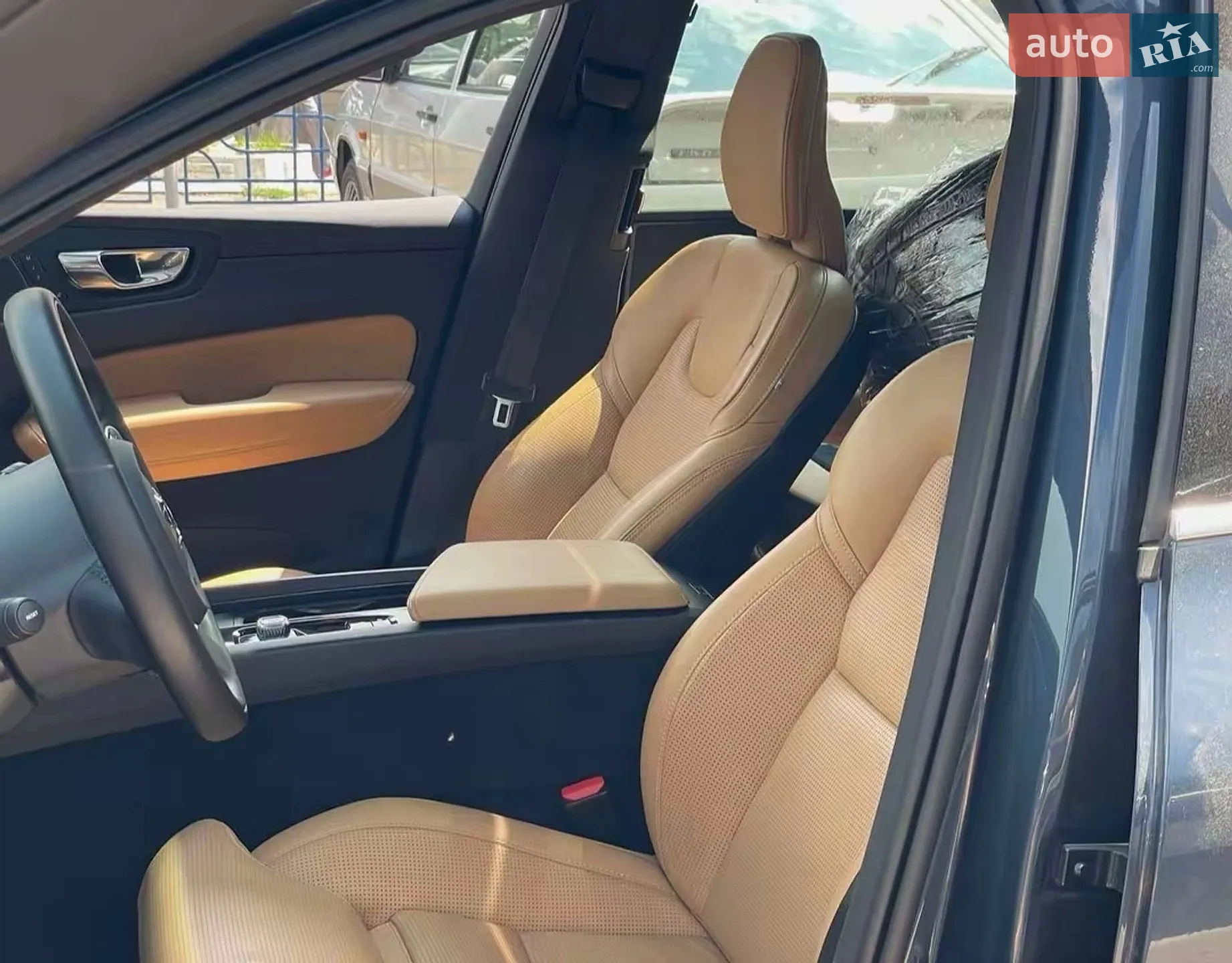 2021 Volvo XC60 - мініатюра 14