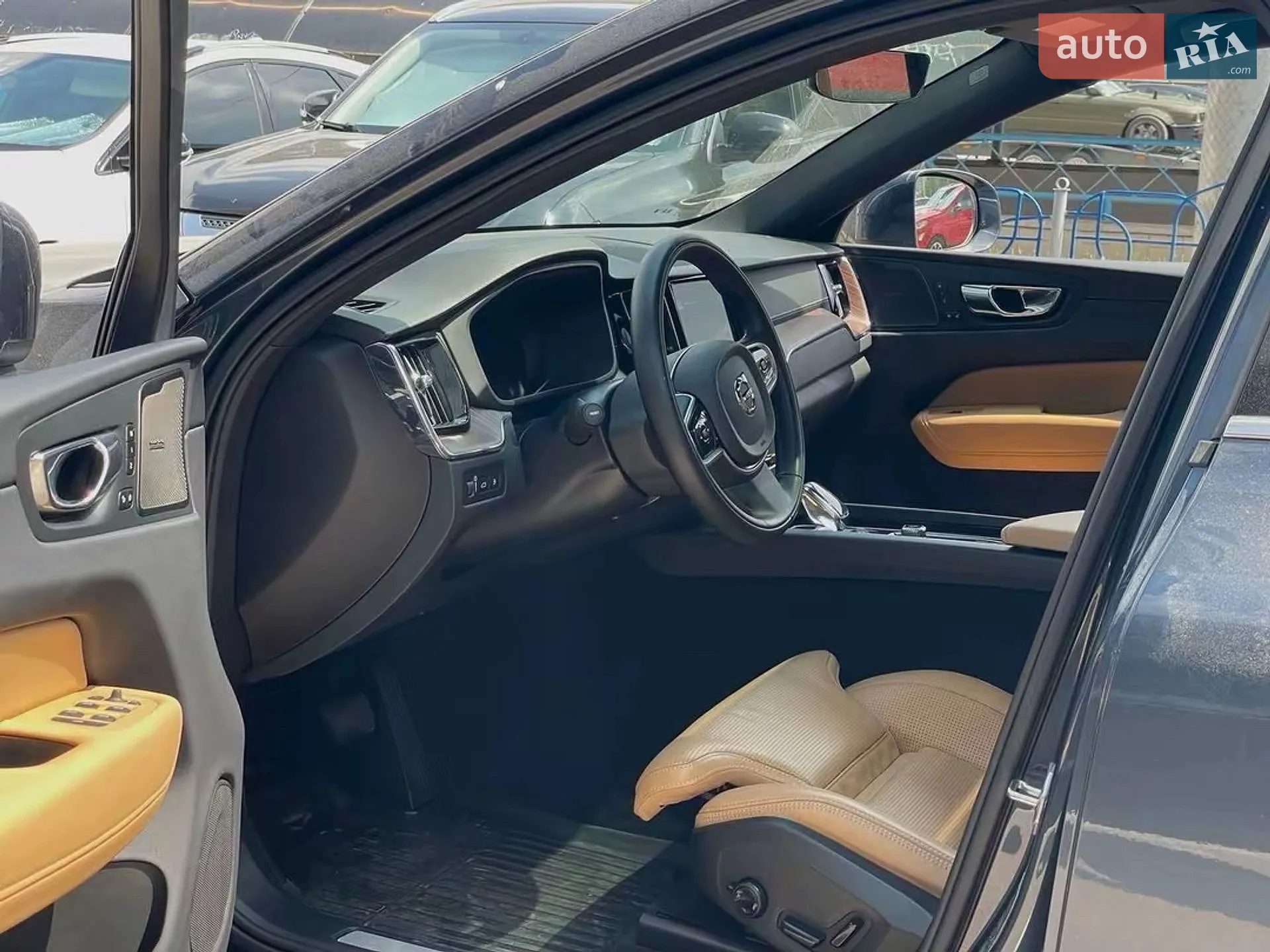2021 Volvo XC60 - мініатюра 15
