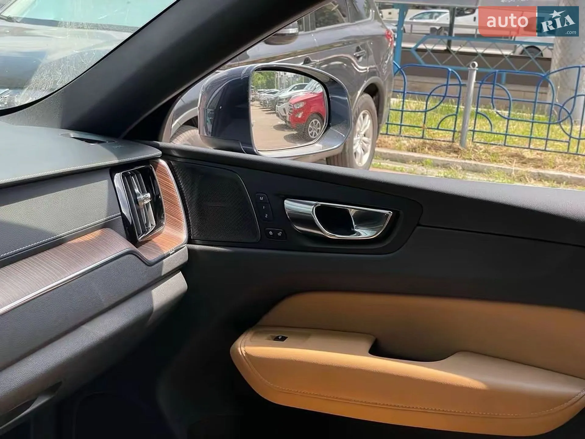 2021 Volvo XC60 - мініатюра 29