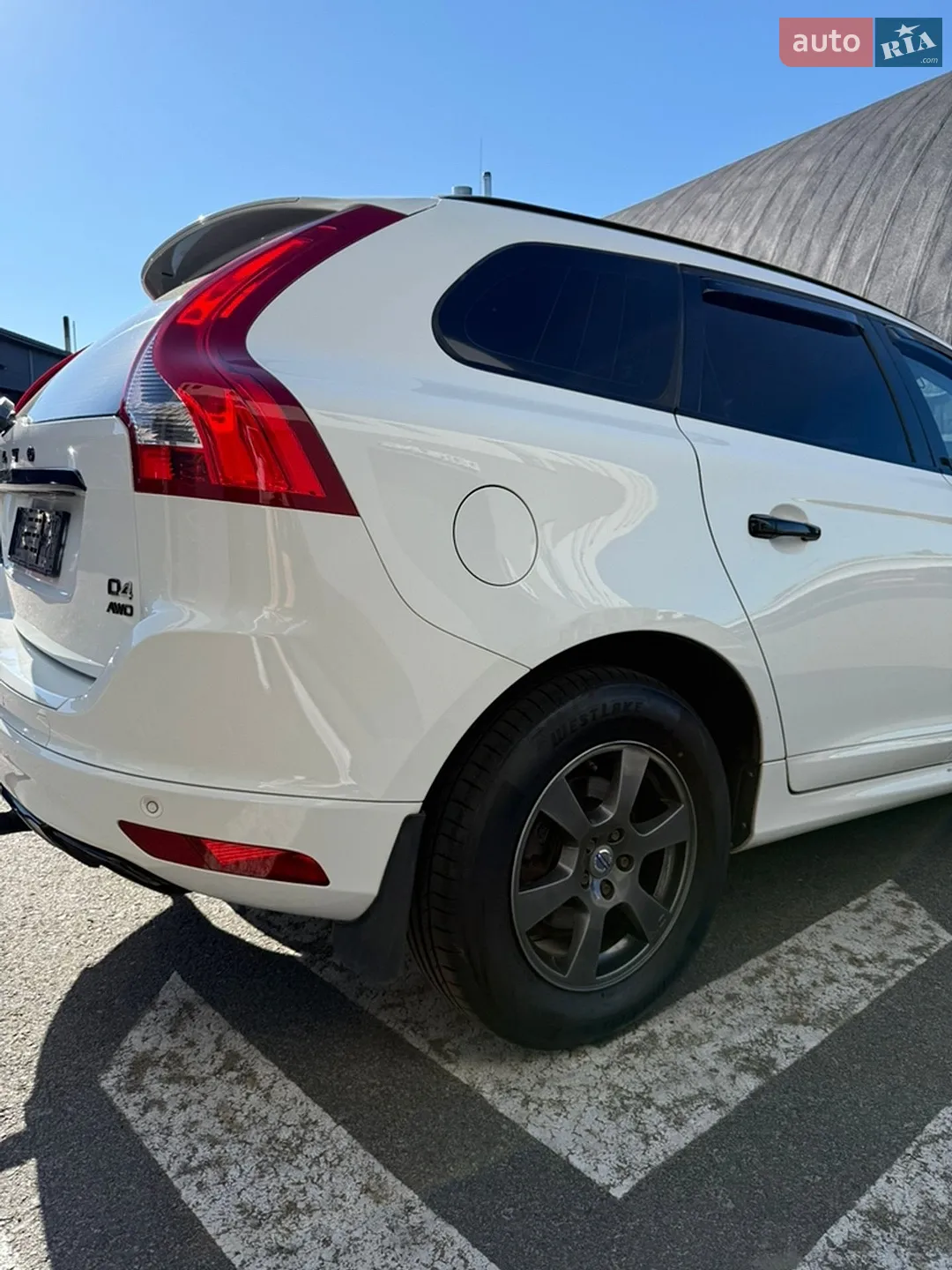 2016 Volvo XC60 - мініатюра 7