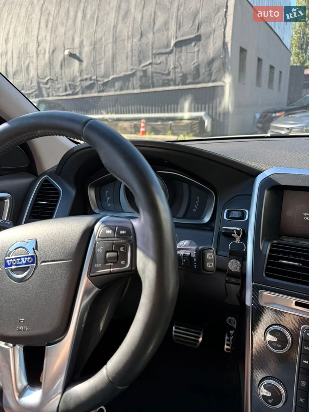 2016 Volvo XC60 - мініатюра 23