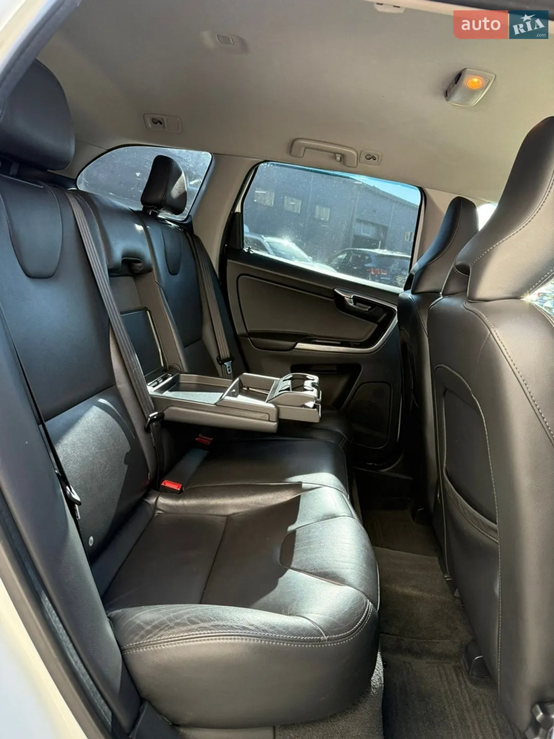 2016 Volvo XC60 - мініатюра 34