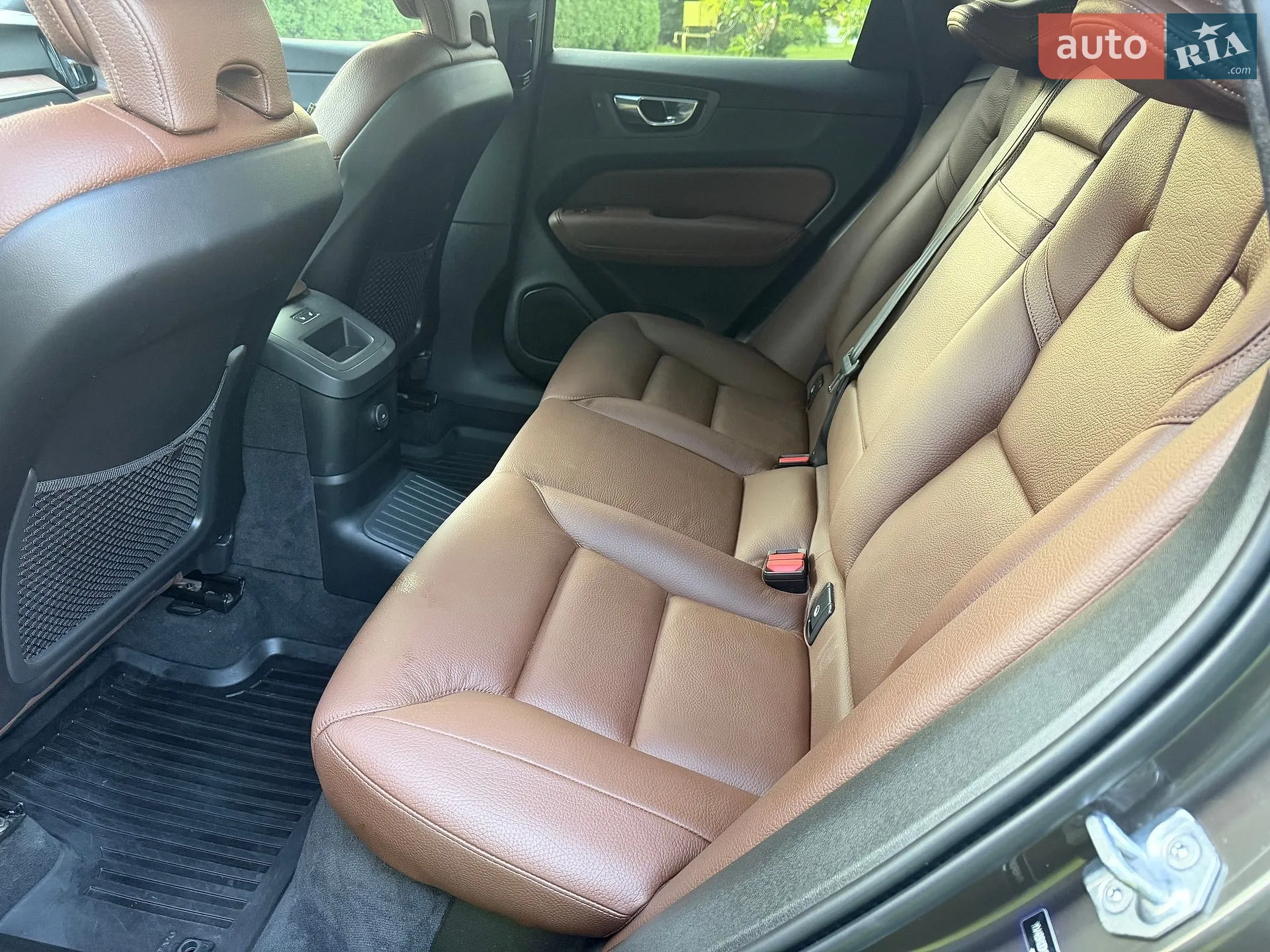 2020 Volvo XC60 - мініатюра 16