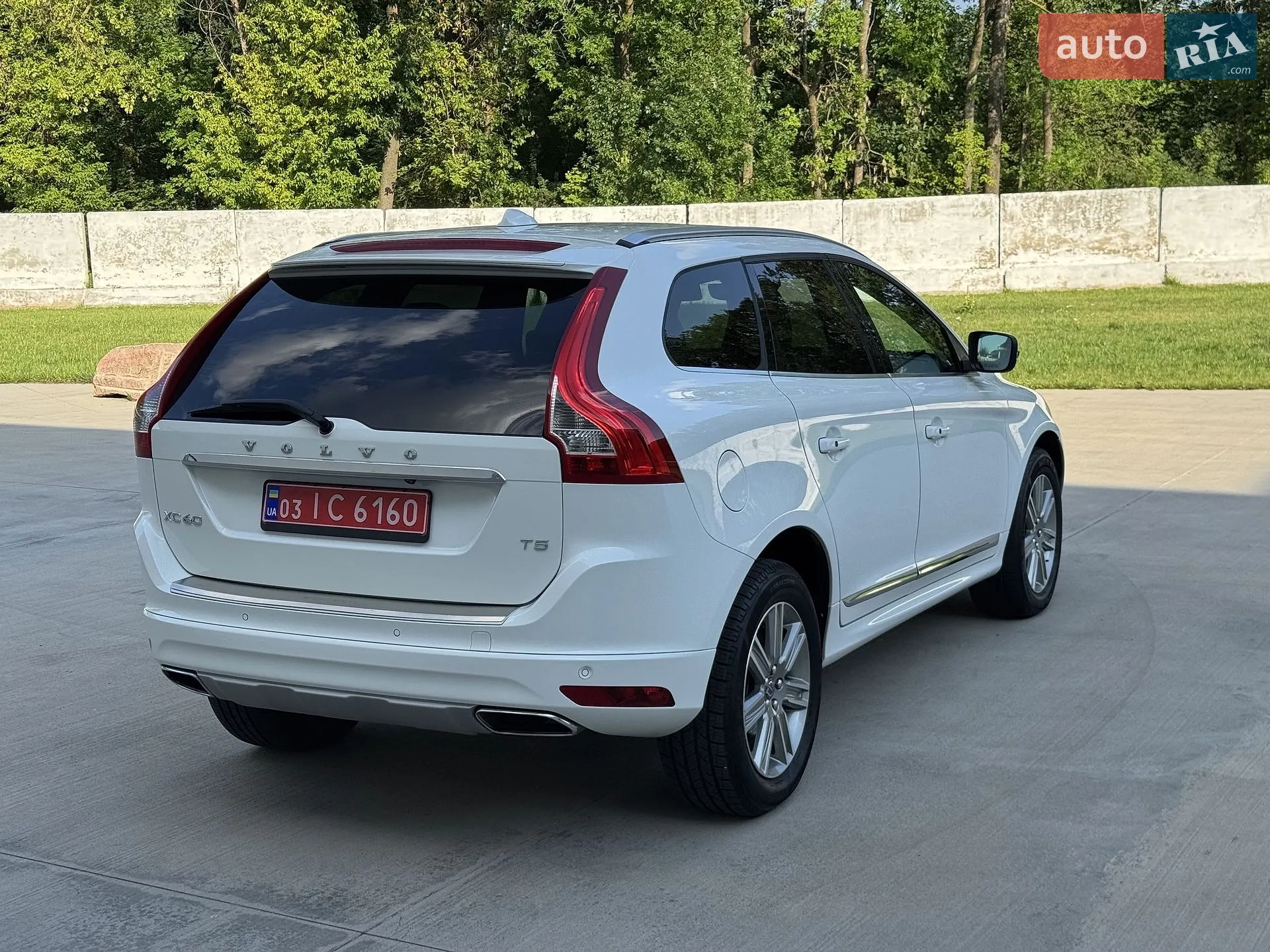 2017 Volvo XC60 - мініатюра 9