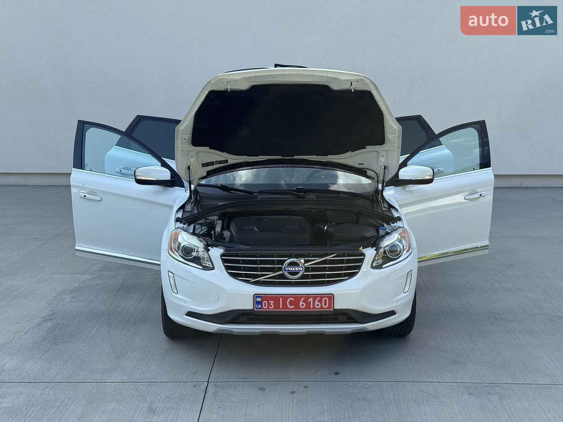2017 Volvo XC60 - мініатюра 16