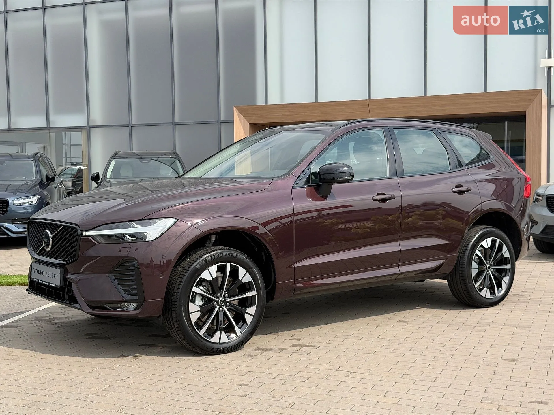 2025 Volvo XC60 - мініатюра 11