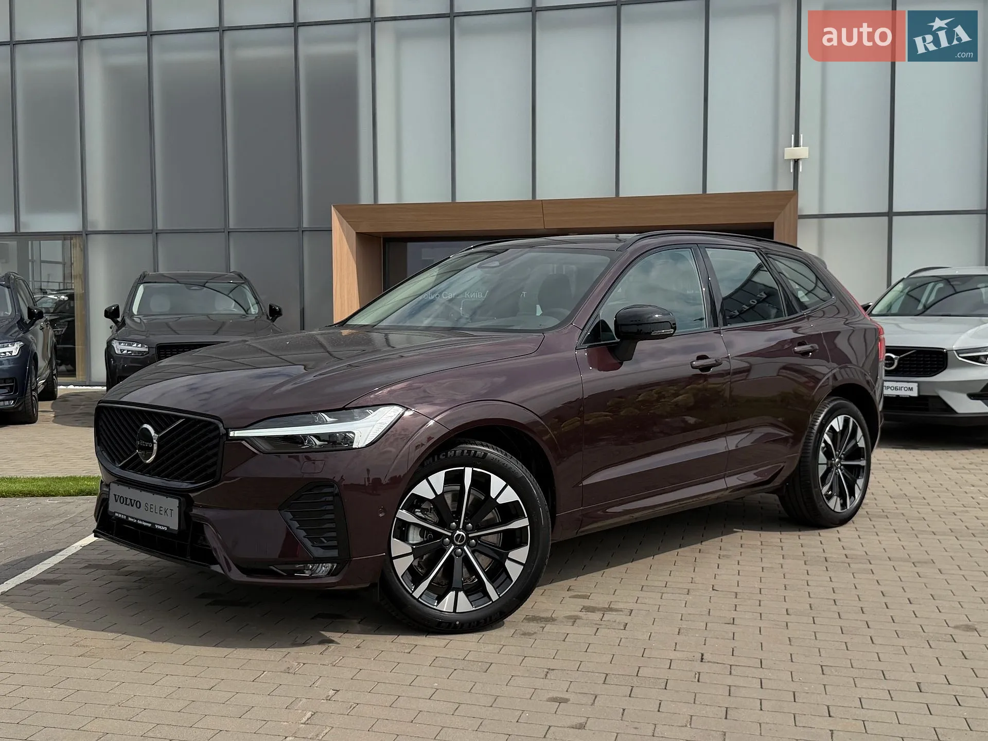 2025 Volvo XC60 - мініатюра 12