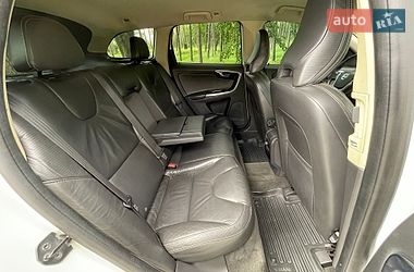 Позашляховик / Кросовер Volvo XC60 2012 в Києві
