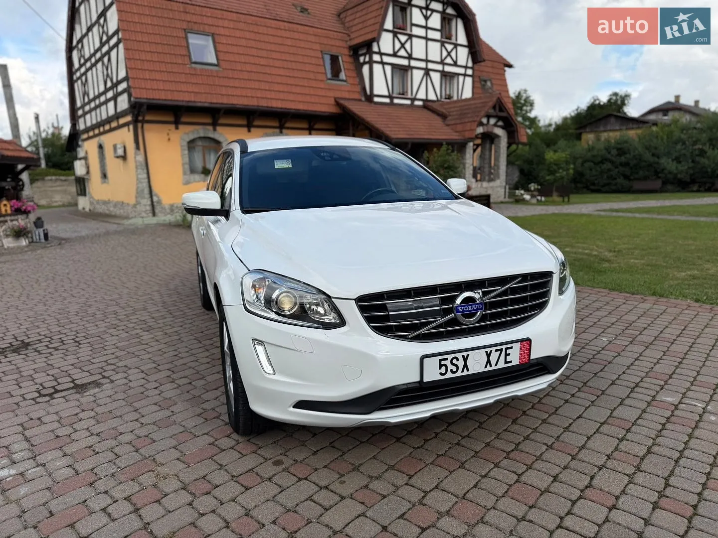 2017 Volvo XC60 - мініатюра 12
