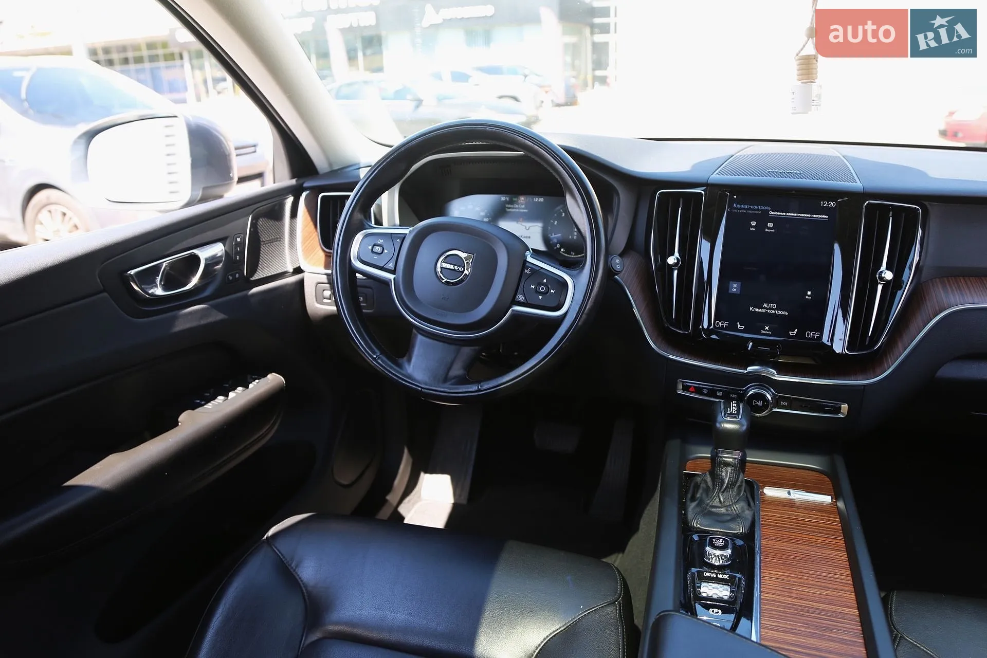 2018 Volvo XC60 - мініатюра 13