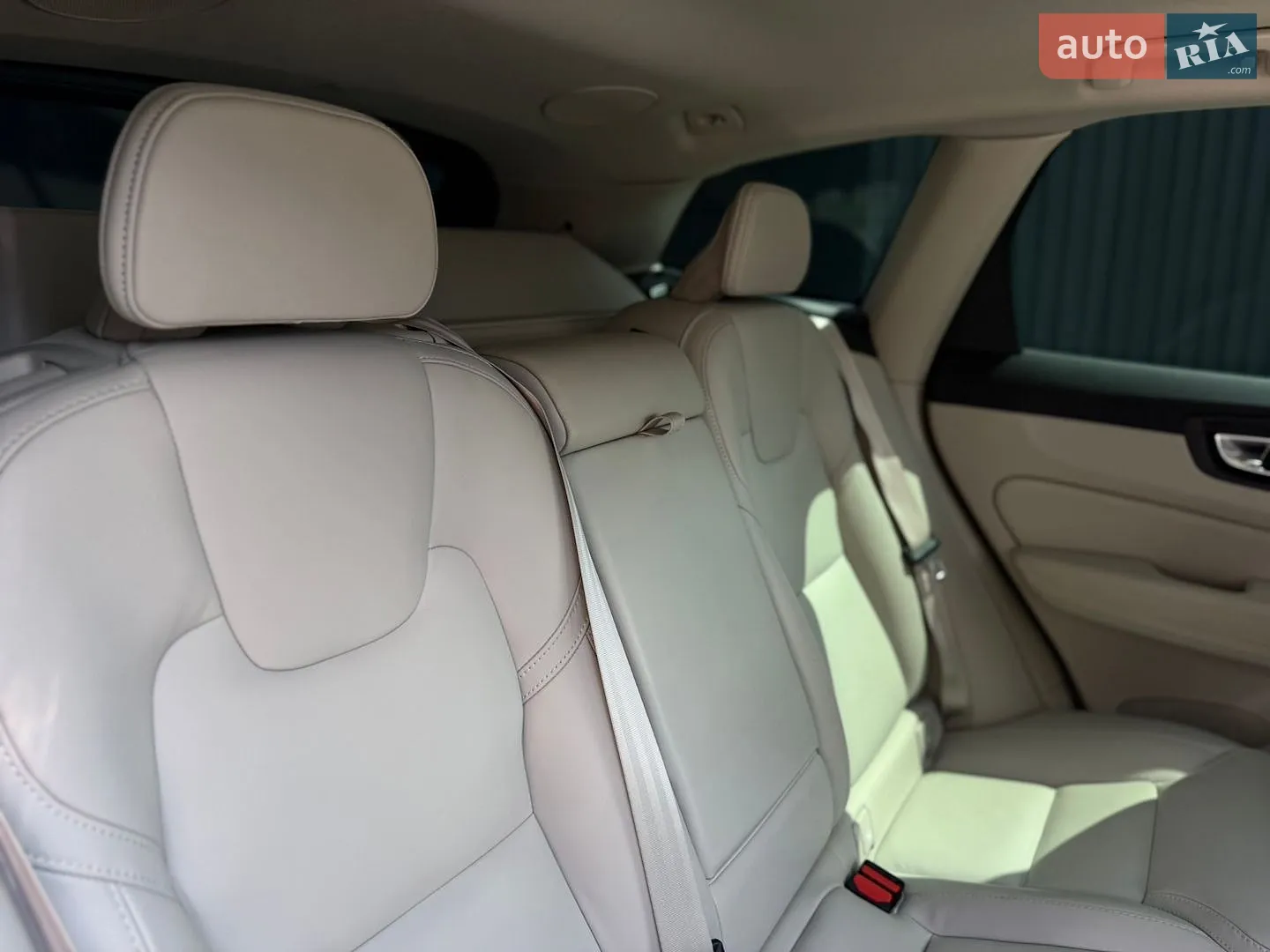 2023 Volvo XC60 - мініатюра 35