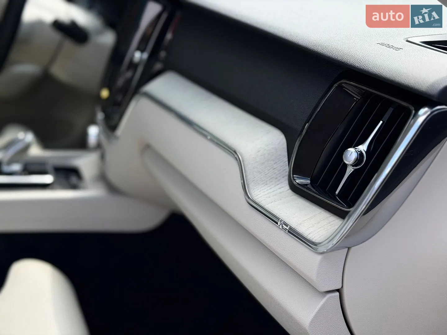 2023 Volvo XC60 - мініатюра 31