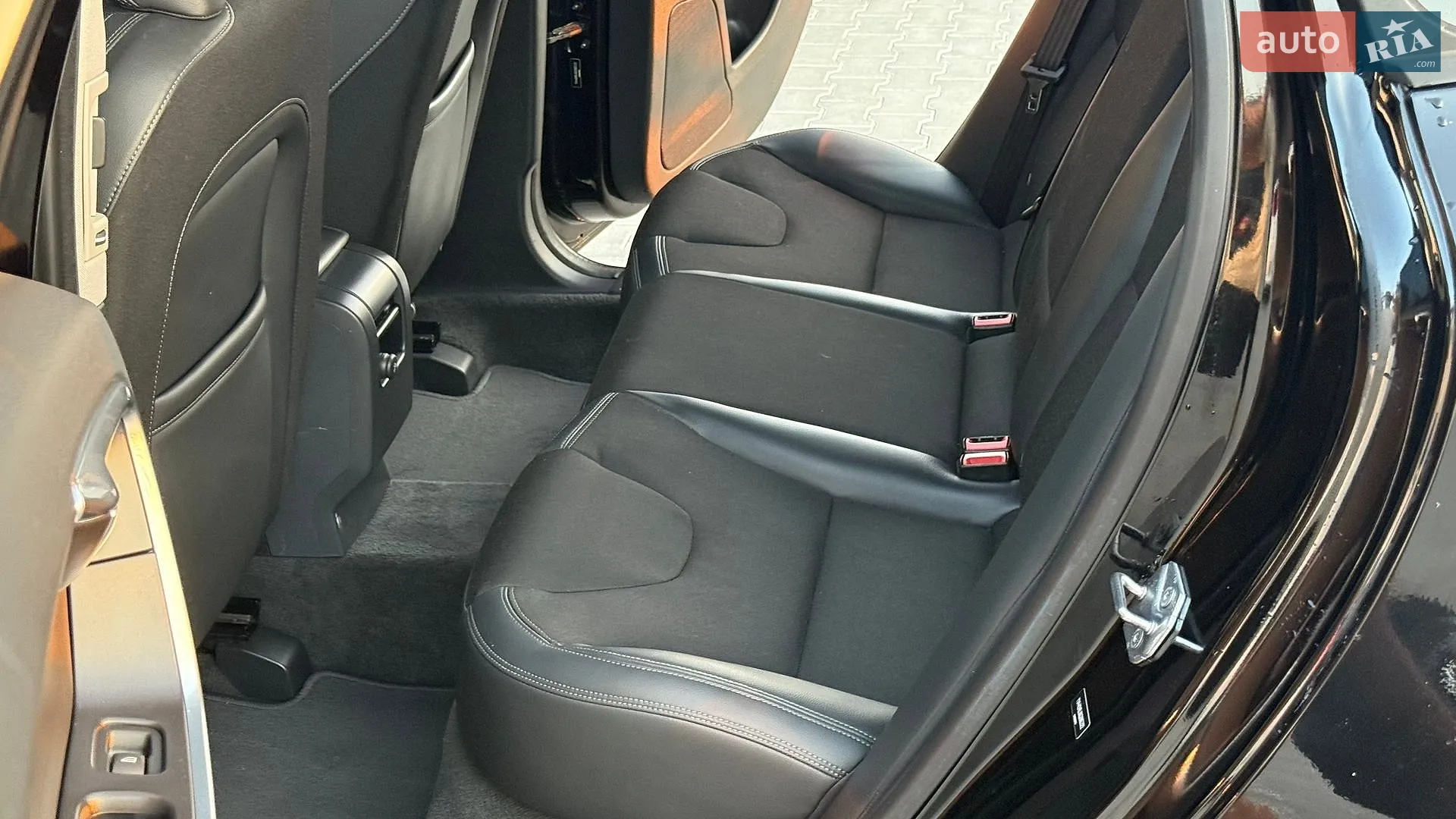 2016 Volvo XC60 - мініатюра 32