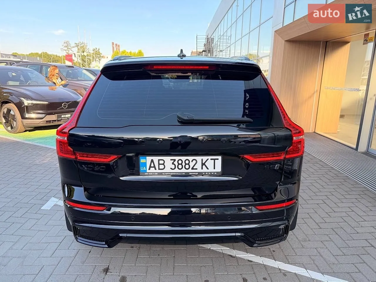 2024 Volvo XC60 - мініатюра 17