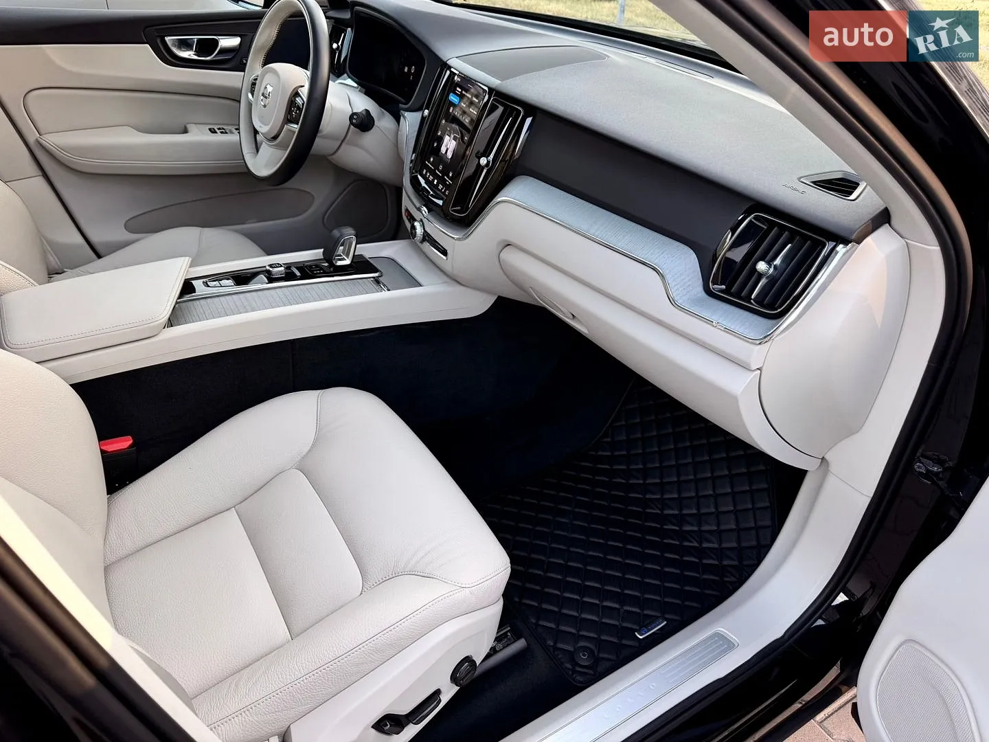 2024 Volvo XC60 - мініатюра 56