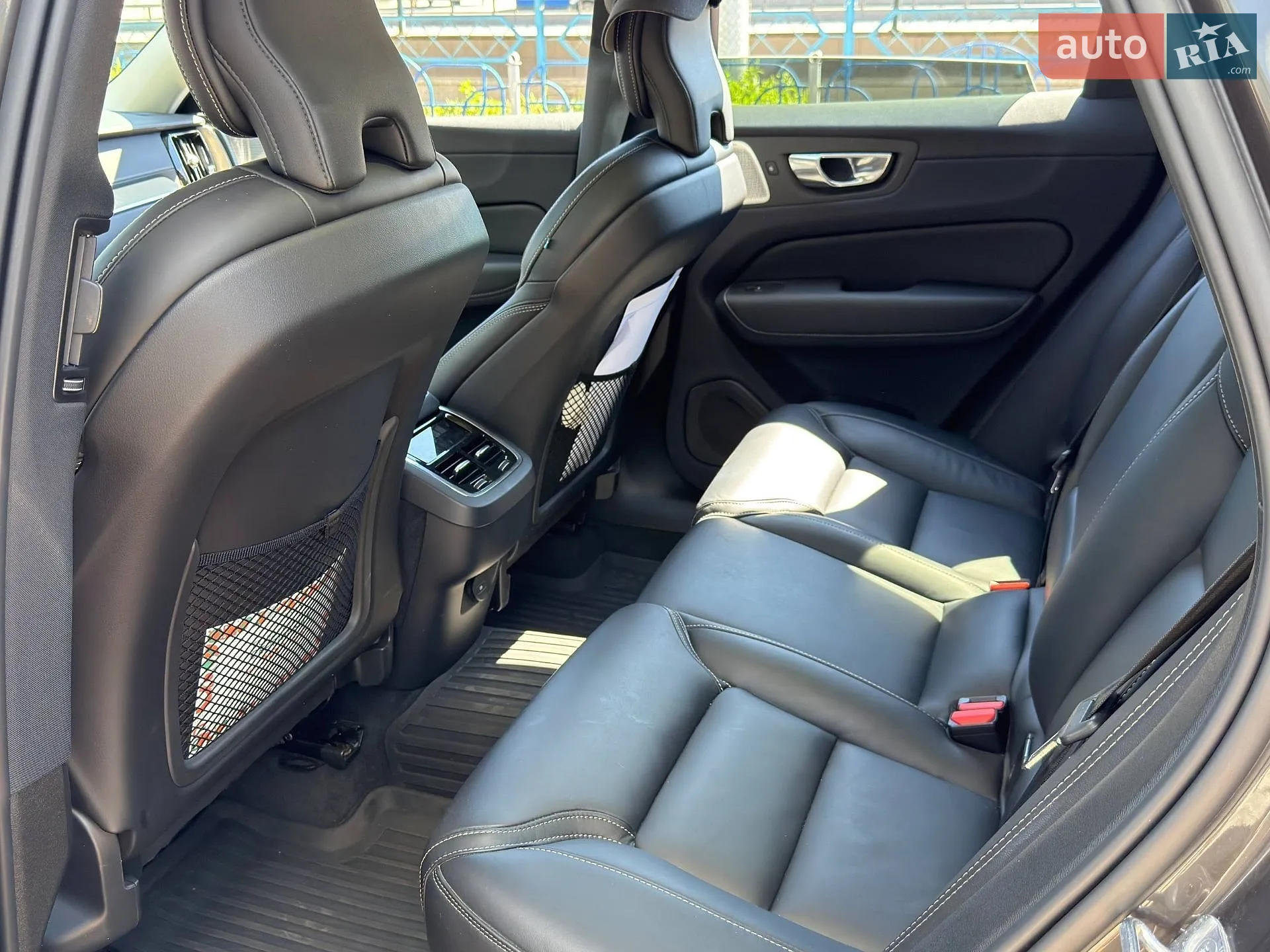 2021 Volvo XC60 - мініатюра 20
