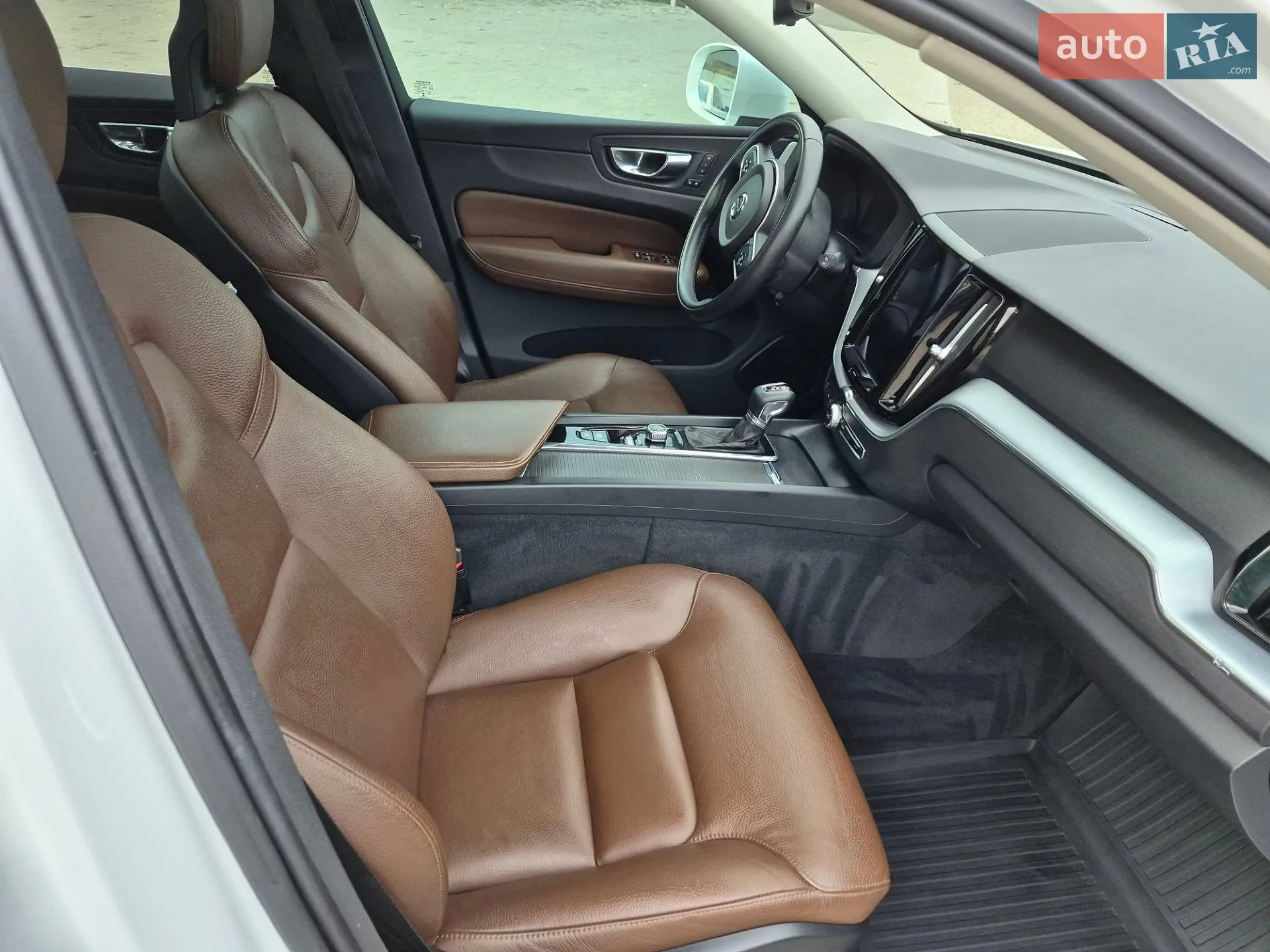2018 Volvo XC60 - мініатюра 41