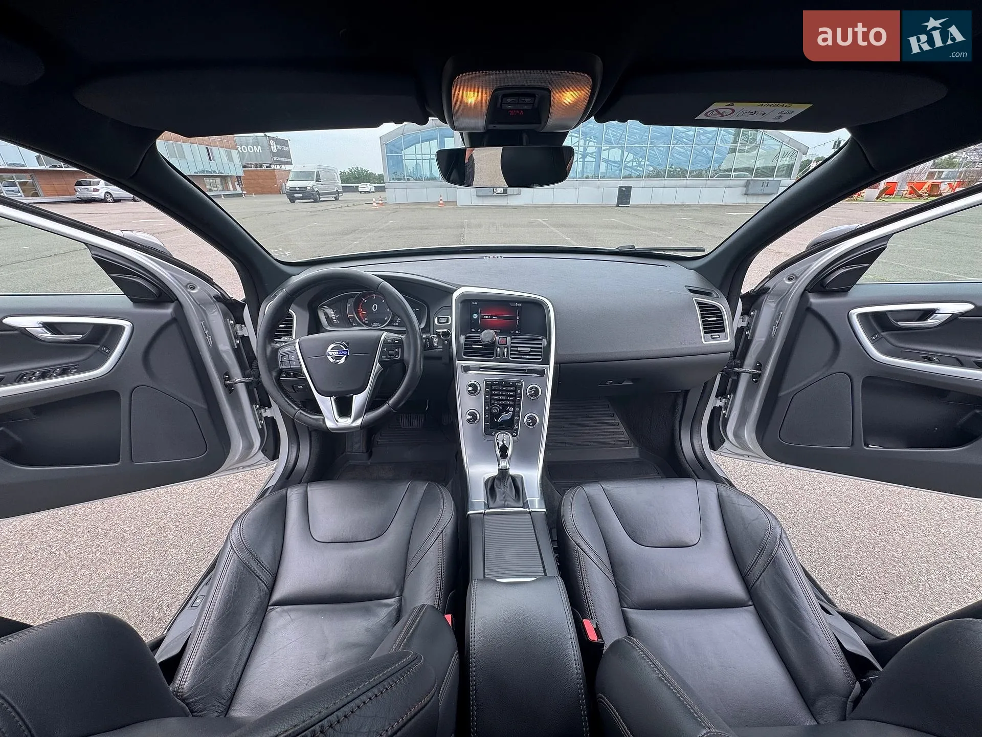 2017 Volvo XC60 - мініатюра 36