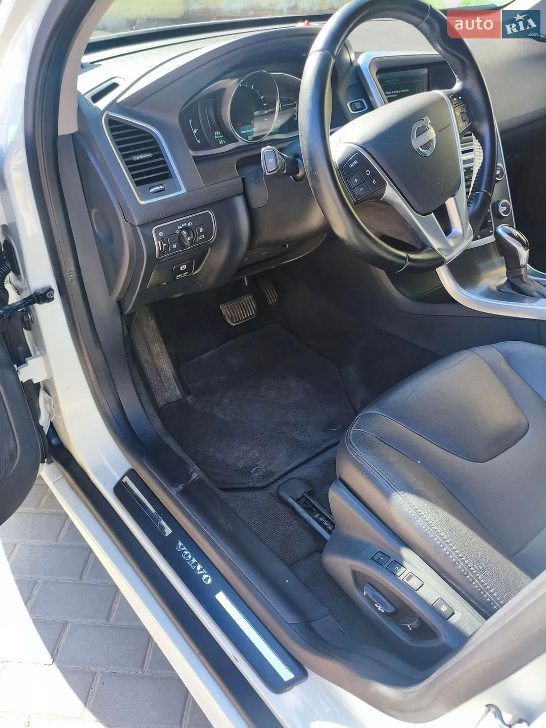 2014 Volvo XC60 - мініатюра 11