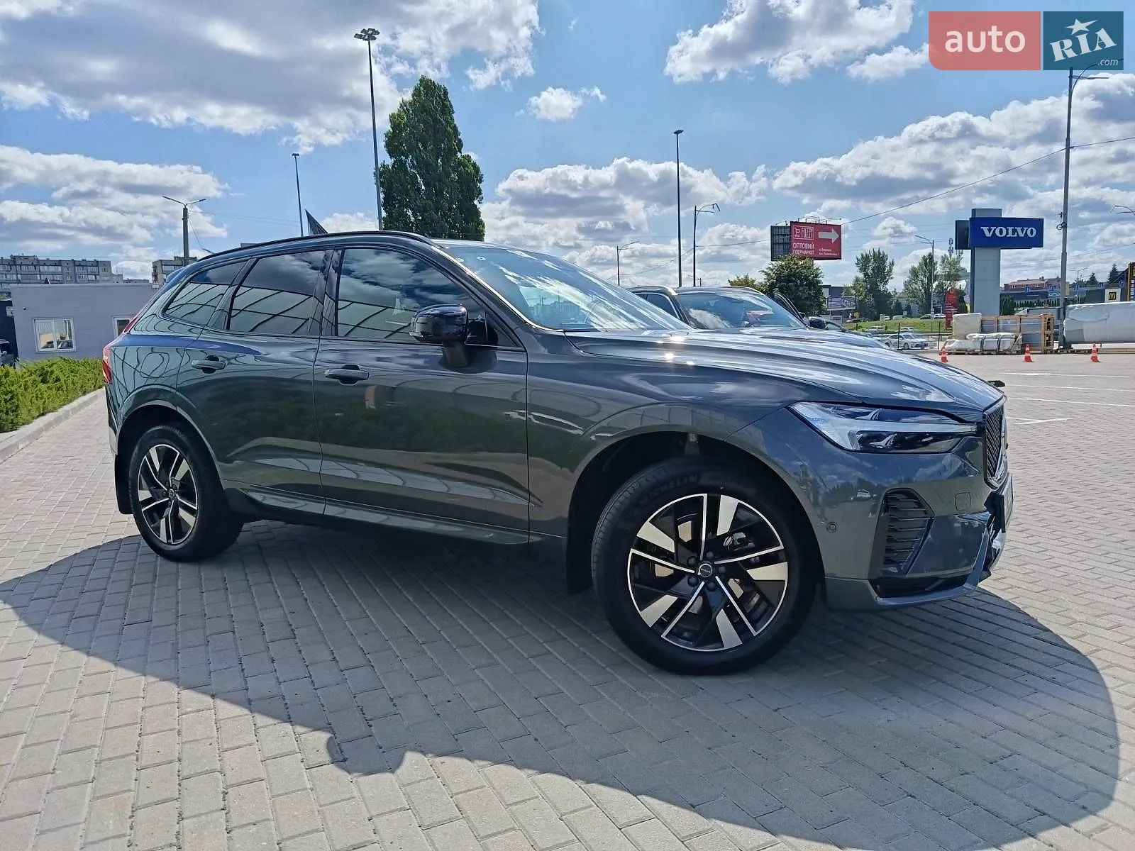 2025 Volvo XC60 - мініатюра 4