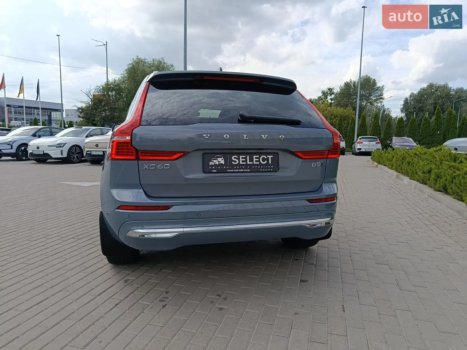 2023 Volvo XC60 - мініатюра 11