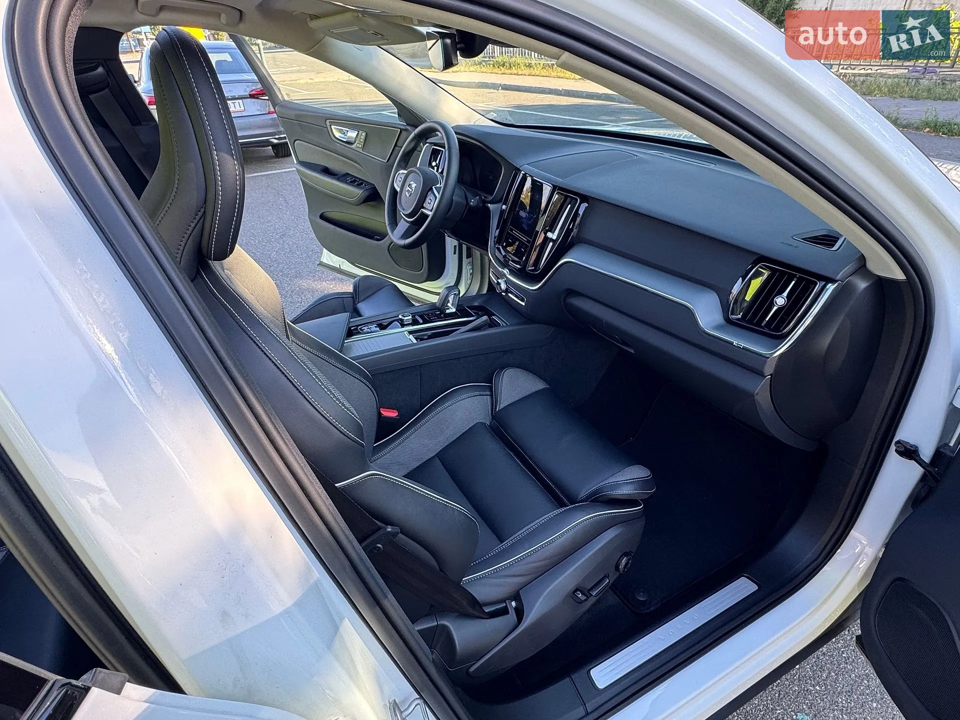 2023 Volvo XC60 - мініатюра 22