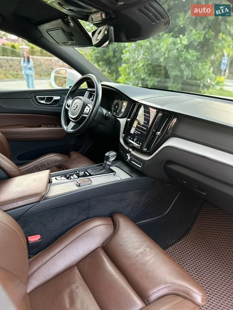 2018 Volvo XC60 - мініатюра 36