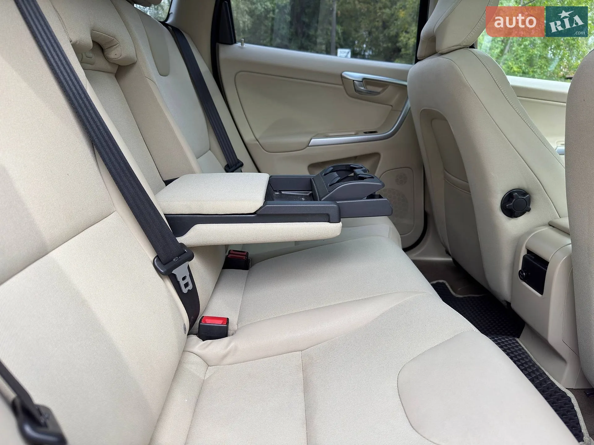 2010 Volvo XC60 - мініатюра 19