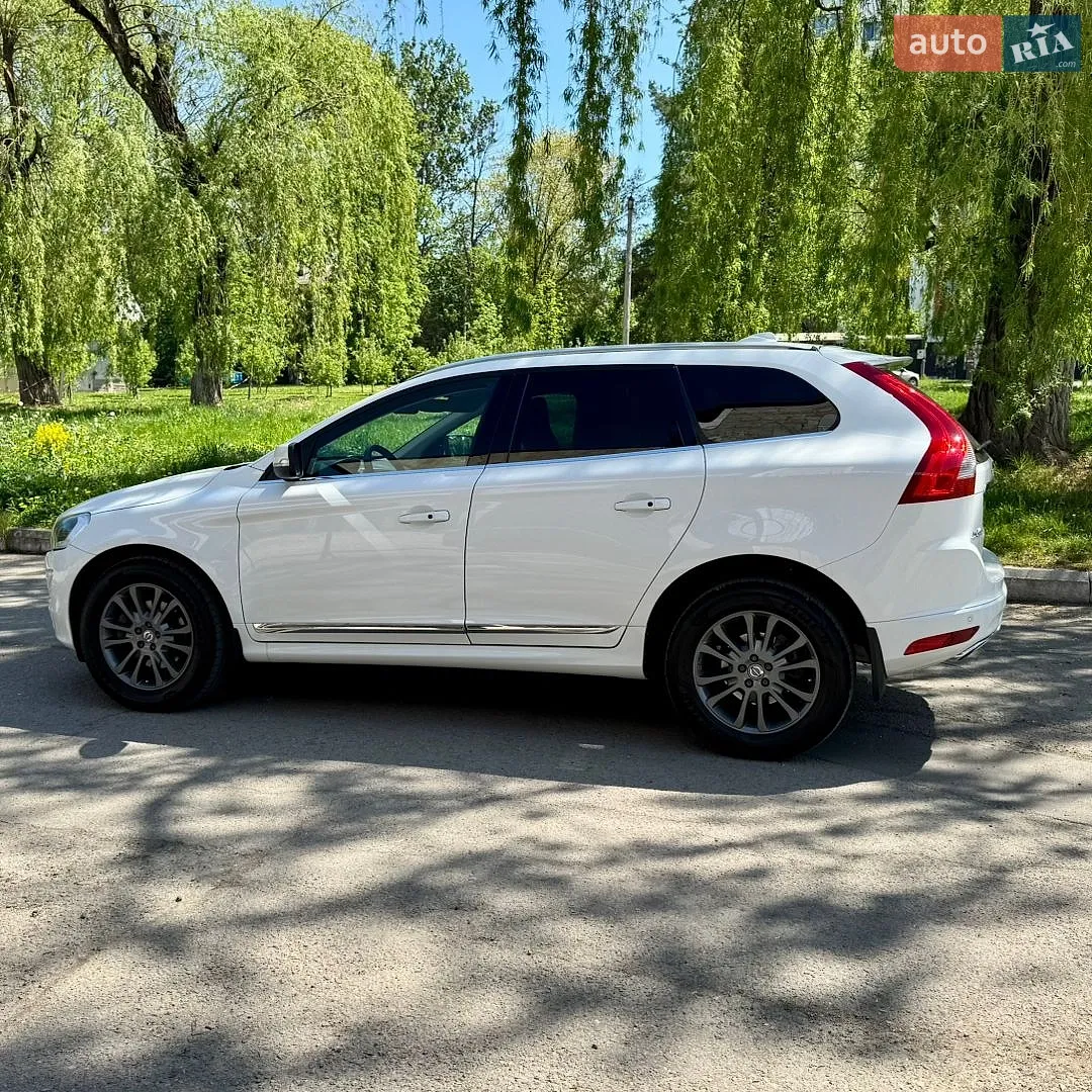 2016 Volvo XC60 - мініатюра 8