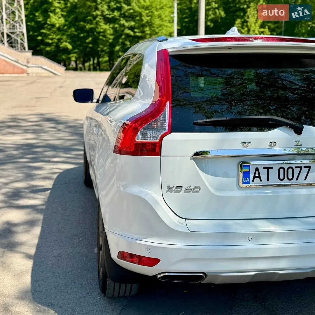 2016 Volvo XC60 - мініатюра 16