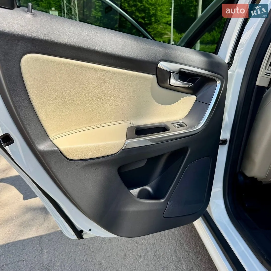 2016 Volvo XC60 - мініатюра 38