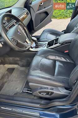 Универсал Volvo XC70 Cross Country 2012 в 
