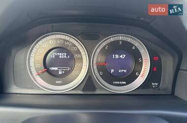 Универсал Volvo XC70 Cross Country 2012 в 